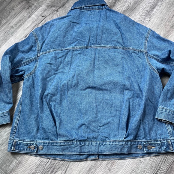 Levi's Women's Plus Size Original Denim Trucker Jacket Jean Jacket Women's 2X - Picture 10 of 10